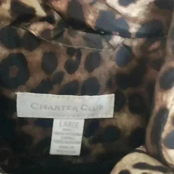 Charter Club large women's leopard print puffer vest - Picture 3 of 6